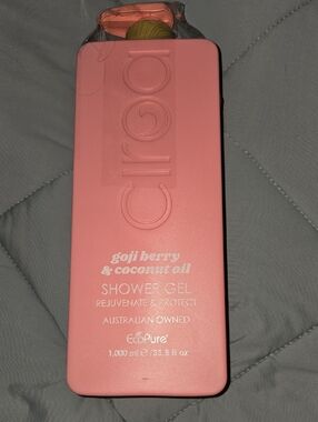 Ciroa Goji Berry & Coconut Oil Shower Gel